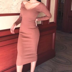 Brown ribbed dress